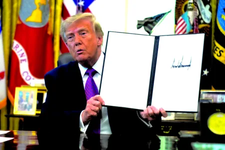 Trump renames Lake Ontario Lake America amid trade war